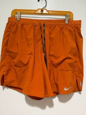 Nike running shorts men XL orange